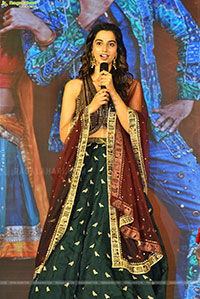 Anaganaga Oka Raju Movie Pre Release Press Meet