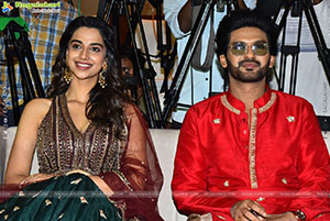 Anaganaga Oka Raju Movie Pre Release Press Meet