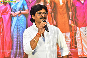 Bhartha Mahasayulaku Wignyapthi Movie Blockbuster Meet