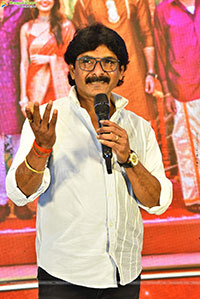 Bhartha Mahasayulaku Wignyapthi Movie Blockbuster Meet