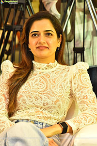 Bhartha Mahasayulaku Wignyapthi Movie Blockbuster Meet