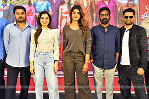 Bhartha Mahasayulaku Wignyapthi Movie Blockbuster Meet