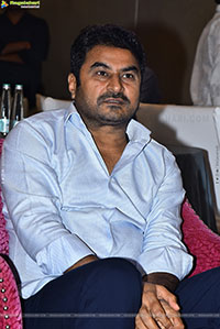 Bhartha Mahasayulaku Wignyapthi Blockbuster Success Meet