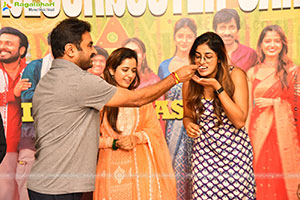Bhartha Mahasayulaku Wignyapthi Movie Success Celebrations