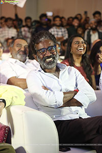 Bhartha Mahasayulaku Wignyapthi Movie Pre Release Event 