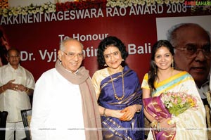 Akkineni Nageswara Rao Award 2008 Presented to Dr. Vyjayantimala Bali