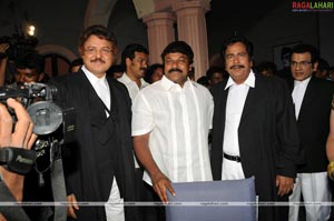 Chiranjeevi Meets Padma Bhushan Krishna