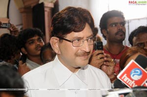 Chiranjeevi Meets Padma Bhushan Krishna