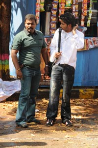 Nuvve Na Sakhi - On The Sets