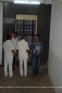 Sachin Tendulkar visits Filmnagar Temple