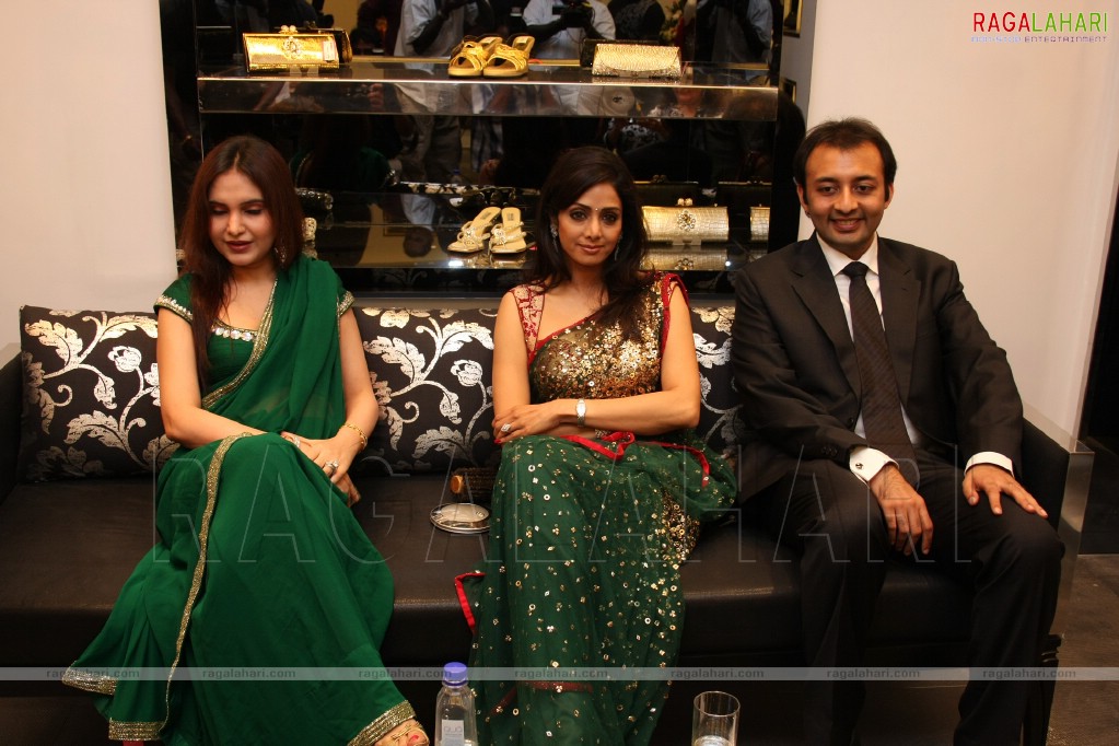 Sridevi Inaugurates Kimaya Fashion Store in Chennai