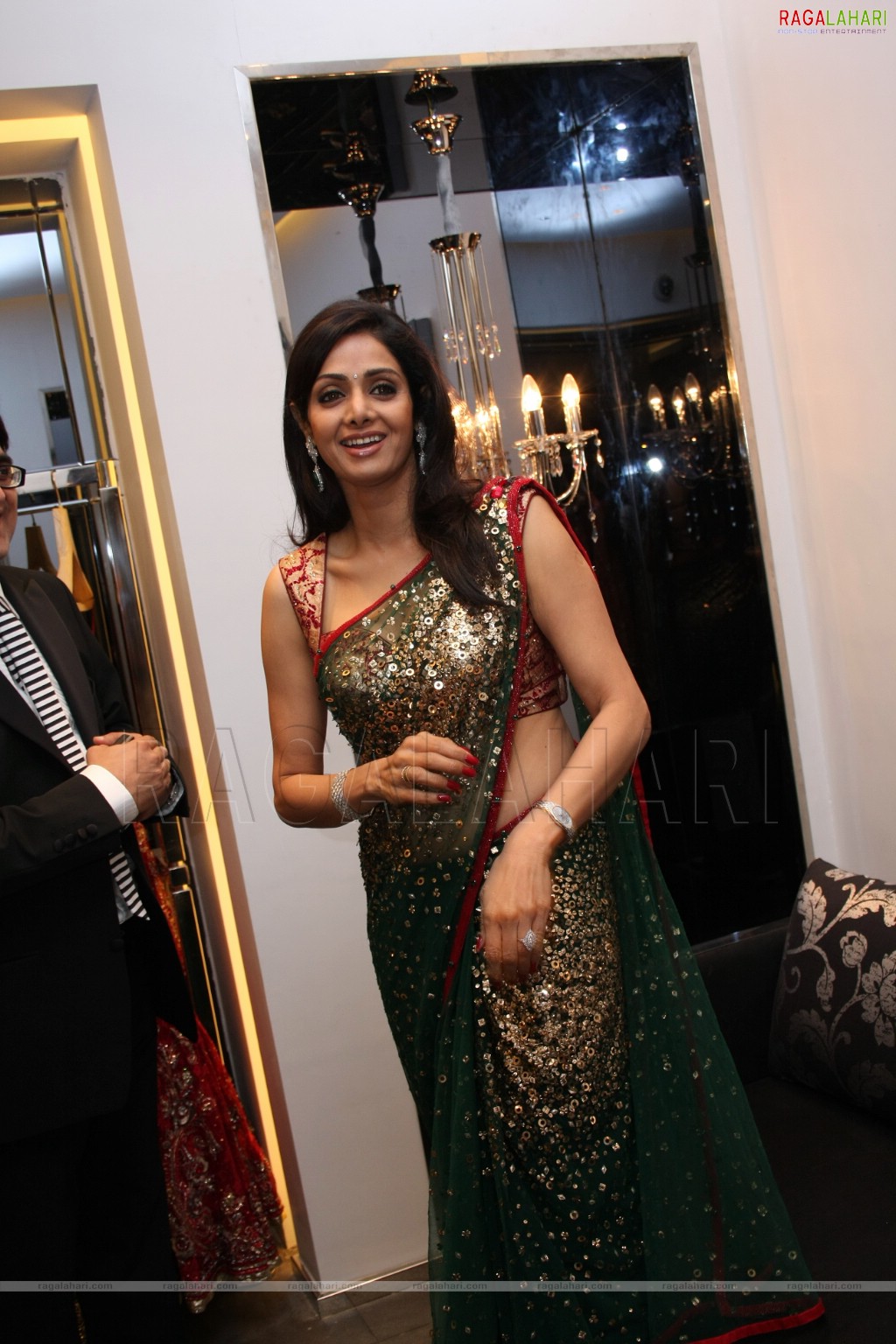 Sridevi Inaugurates Kimaya Fashion Store in Chennai