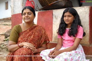 Bhanuchandar, Bhanupriya, Keerthi, Baby Gayatri