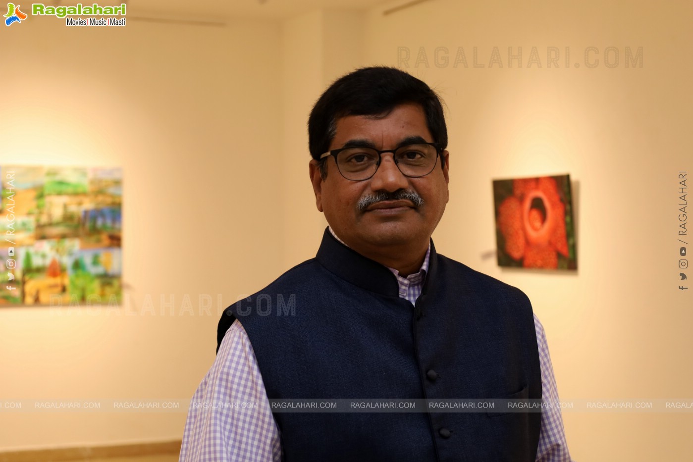 Inauguration of Solo Art Exhibition by Moulika Jonnala