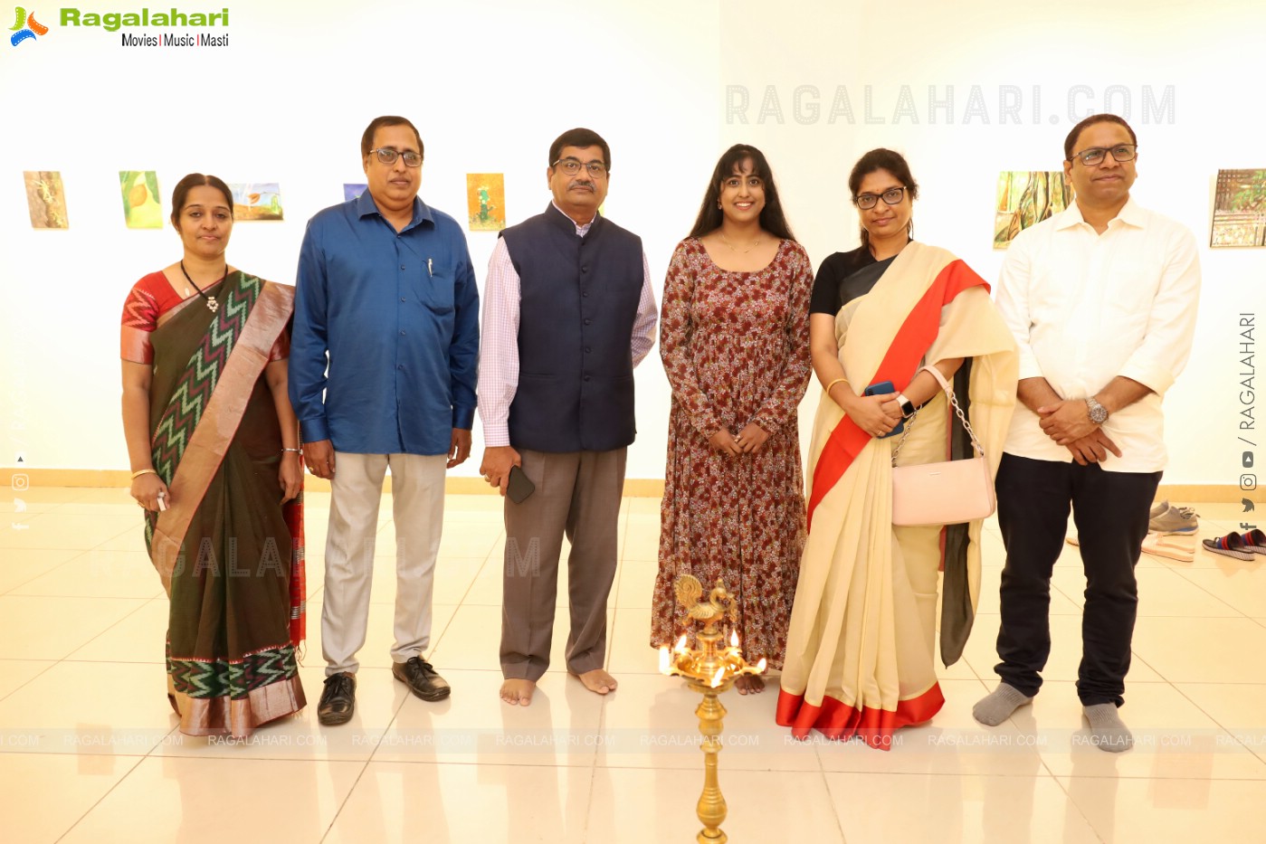 Inauguration of Solo Art Exhibition by Moulika Jonnala