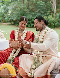 Varalaxmi Sarathkumar and Nicholai Sachdev's Wedding Pics