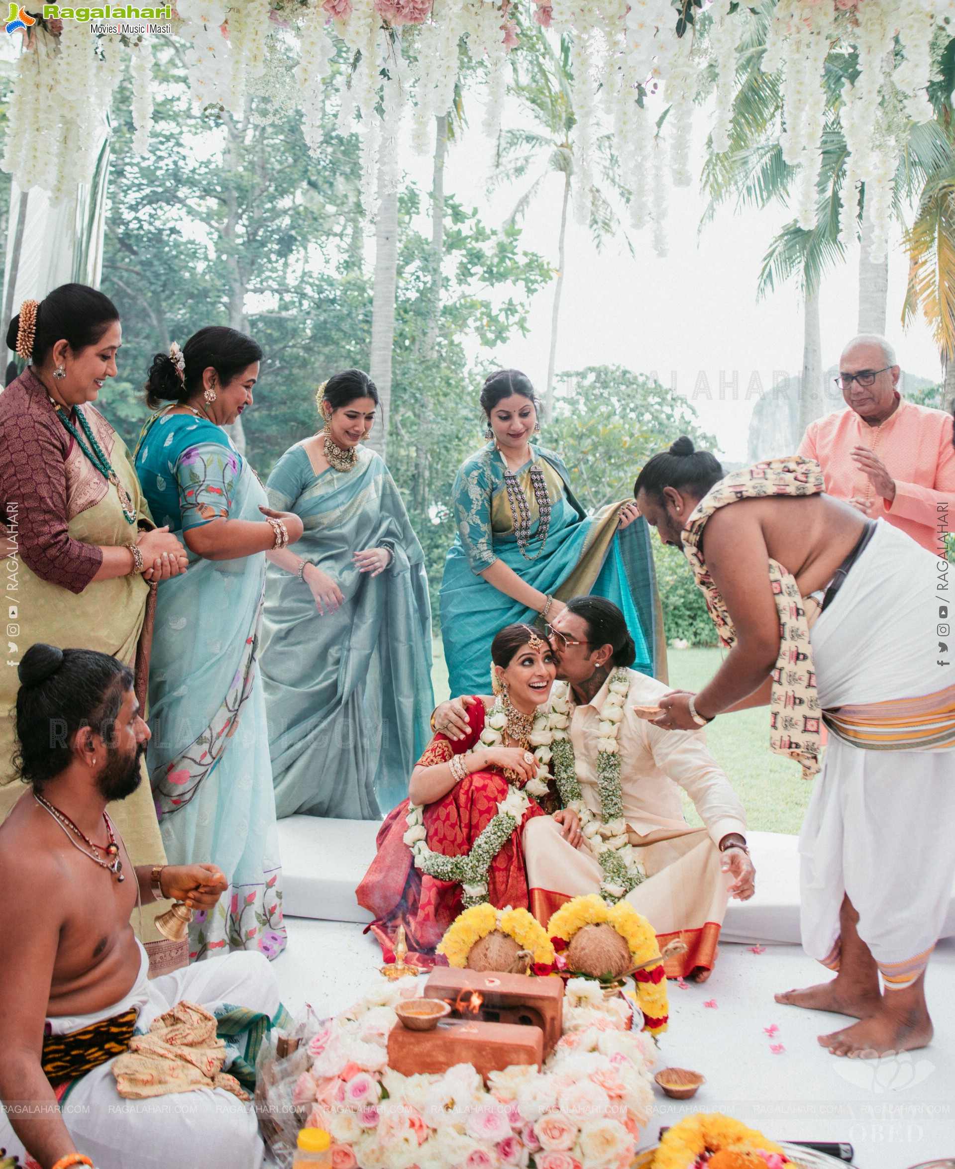 Varalaxmi Sarathkumar and Nicholai Sachdev's Wedding Pics