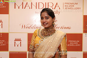 Manepally Jewellers: Grand Launch of Mandira Event