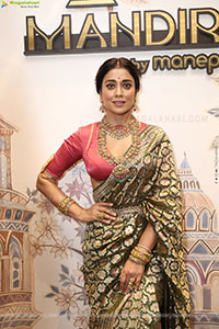Shriya Saran Launch Mandira by Manepally Jewellery Showroom