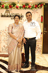 Shriya Saran Launch Mandira by Manepally Jewellery Showroom