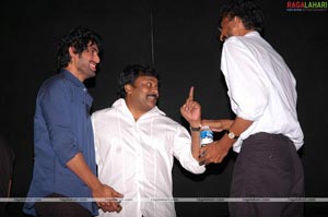 Magadheera Premiere Show