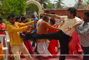 Sashank, Arya Menon, Gayatri