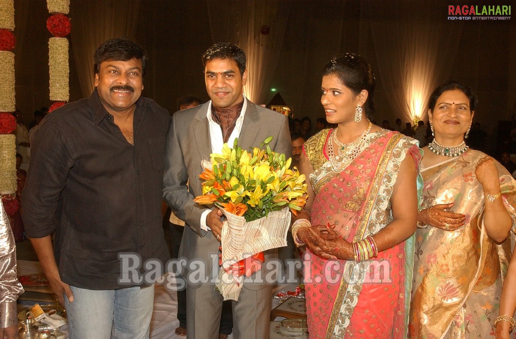 DK Aruna's Daughter Snigdha Engagement