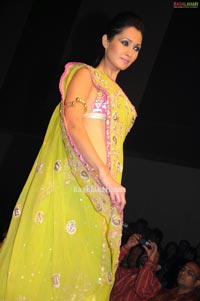 Hyderabad Fashion Week 2010 Backstage Photos