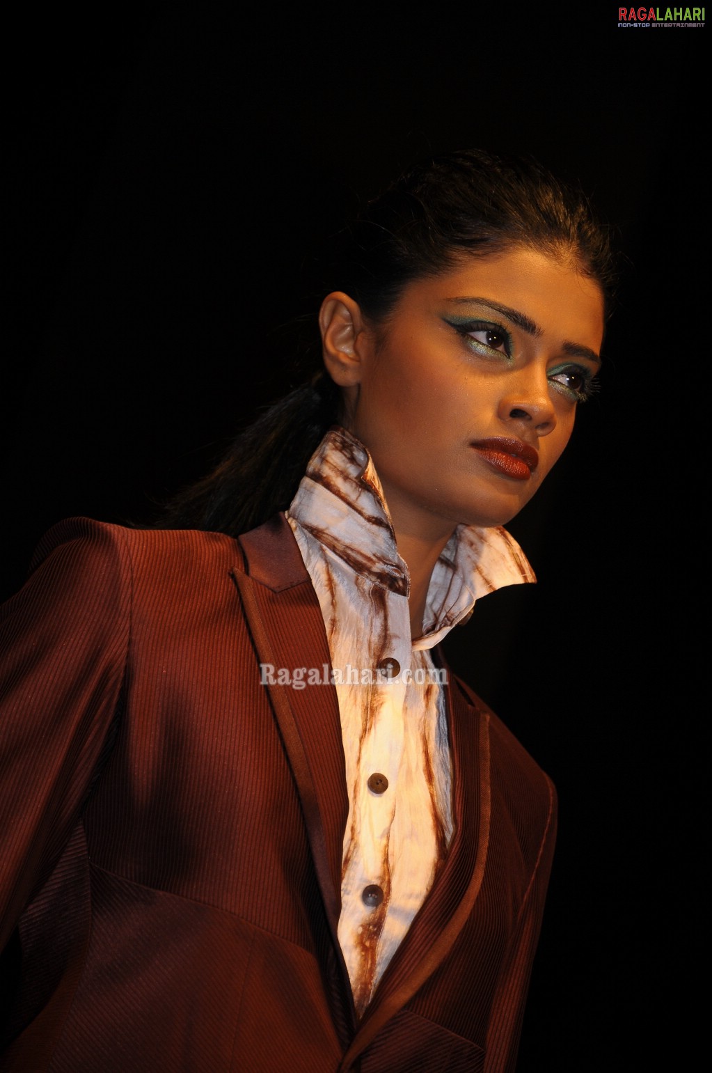 Hyderabad Fashion Week 2010 Backstage