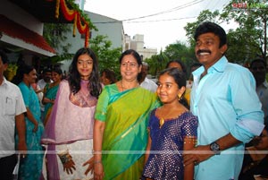 Rosaiah launches Rajasekhar's Nature School