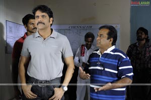 Nagarjuna, Prakash Raj, Poonam Kaur