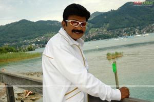 Rajasekhar, Kamalinee Mukherji