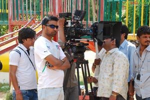 Srinivas, Vijay Sai, Priyanka, Priya Ahuja