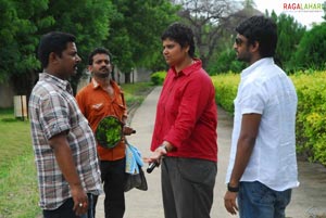 Ala Modalaindi Working Stills