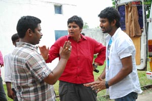 Ala Modalaindi Working Stills