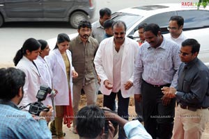 Mohan Babu Launches Denty's at Kondapur