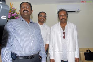 Mohan Babu Launches Denty's at Kondapur