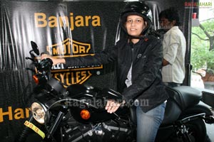 Harley-Davidson Bike Delivery to a Women Rider