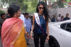 Vasuki Sunkavalli at I am She 2011 Promotional Event