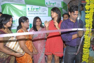 Sraddha Das Launches Life Slimming & Cosmetic Clinic