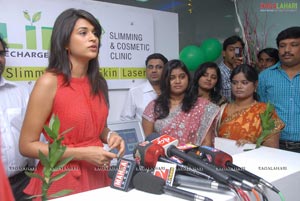 Sraddha Das Launches Life Slimming & Cosmetic Clinic