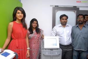 Sraddha Das Launches Life Slimming & Cosmetic Clinic