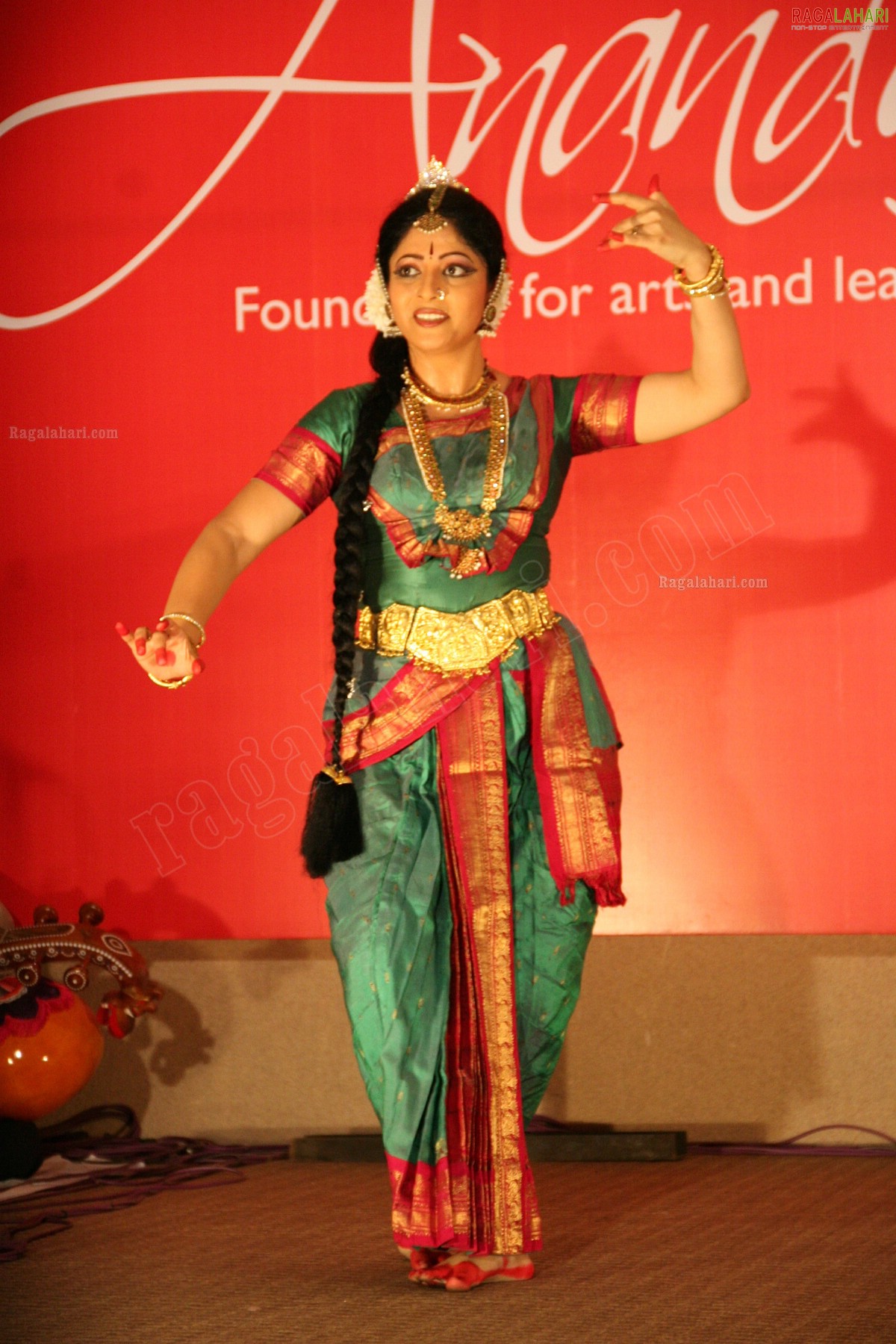 Kuchipudi Recital by Madhavimala