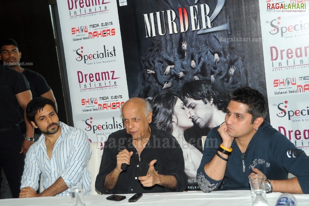 Mukesh Bhat & Imran Hashmi at Gazebo For Murder-2 Promotion