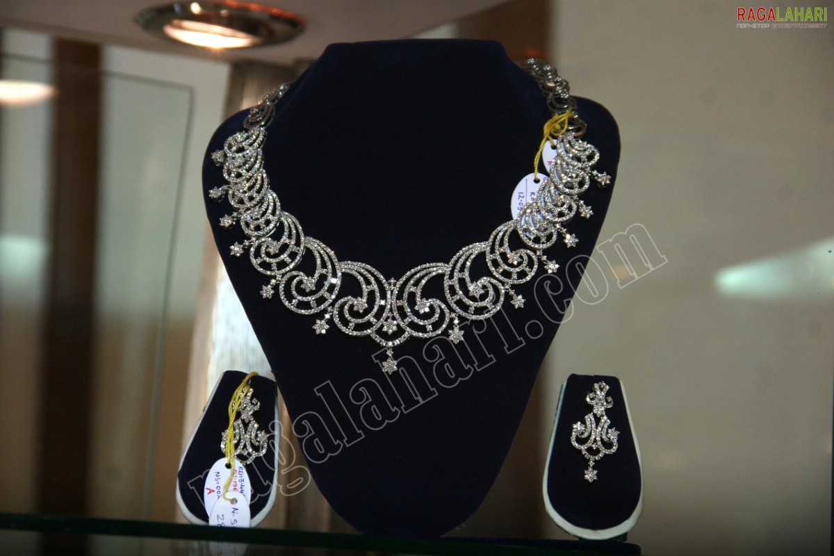 Namita Singhvee Designer Diamond Jewellery Exhibition