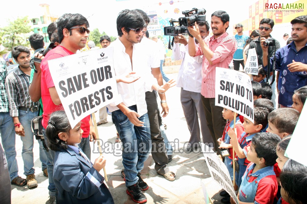 Nikhil at Radio Mirchi's Save The Lake Event