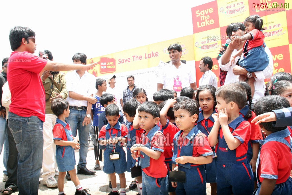 Nikhil at Radio Mirchi's Save The Lake Event