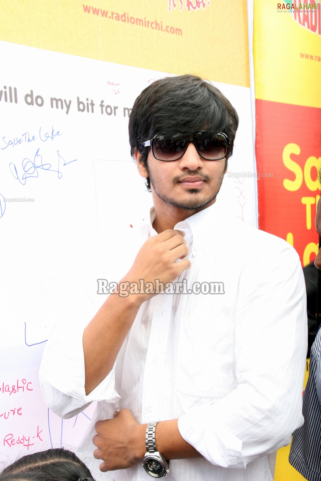 Nikhil at Radio Mirchi's Save The Lake Event