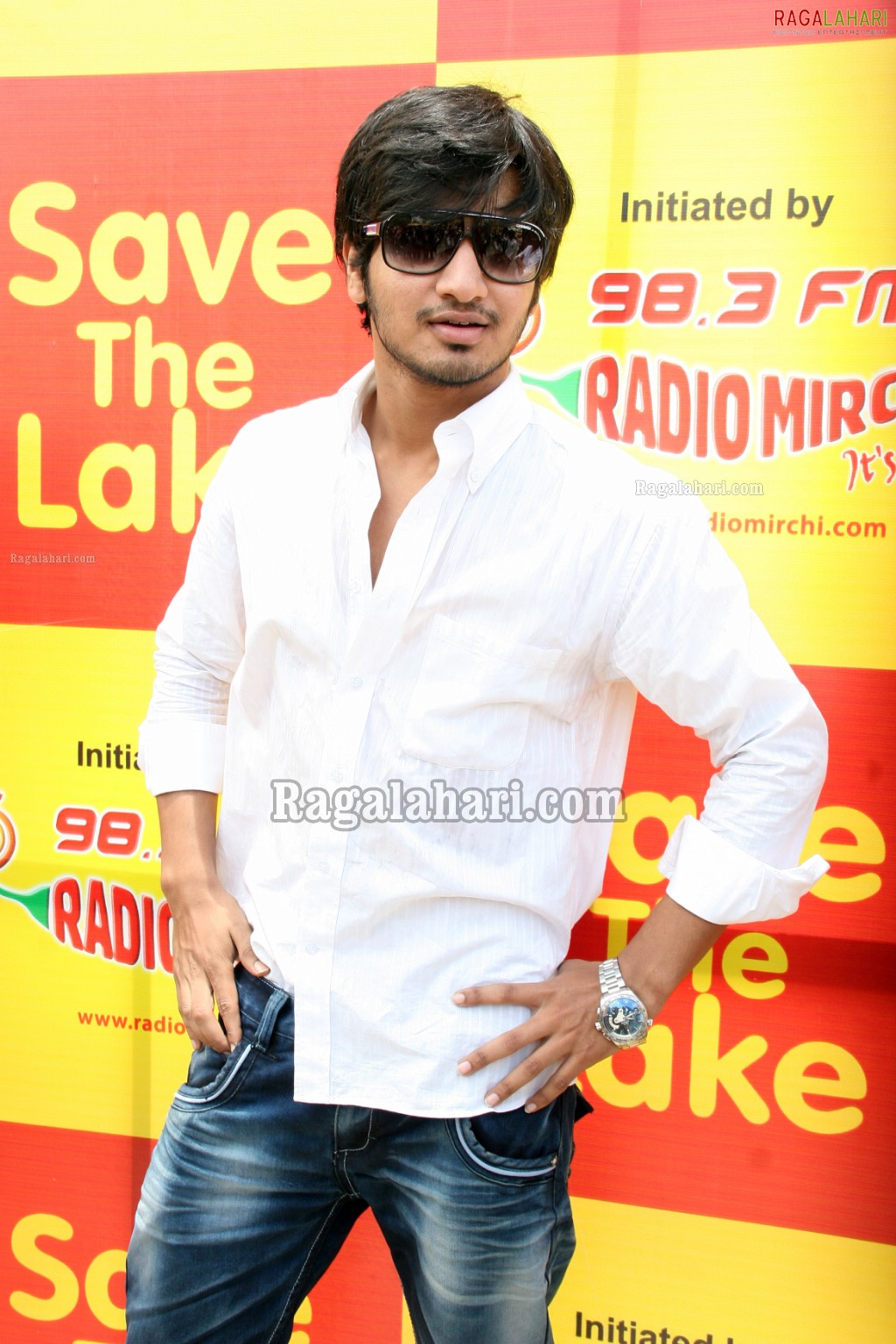 Nikhil at Radio Mirchi's Save The Lake Event