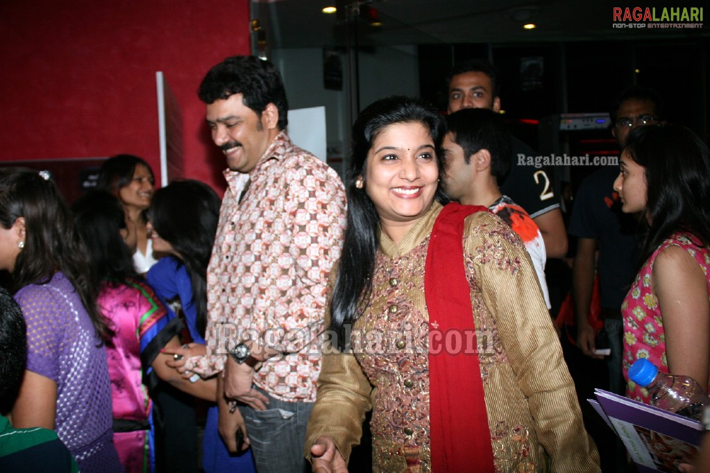 Zindagi Na Milegi Dobara Special Screening by Bisket Srikanth